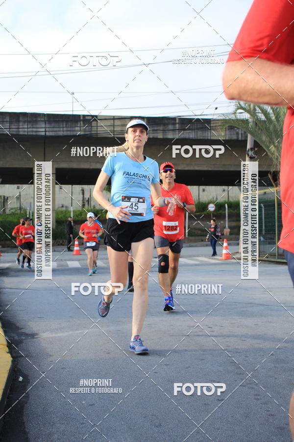 Buy your photos of the eventSantander Track & Field Run Series - Shopping Tambor on Fotop