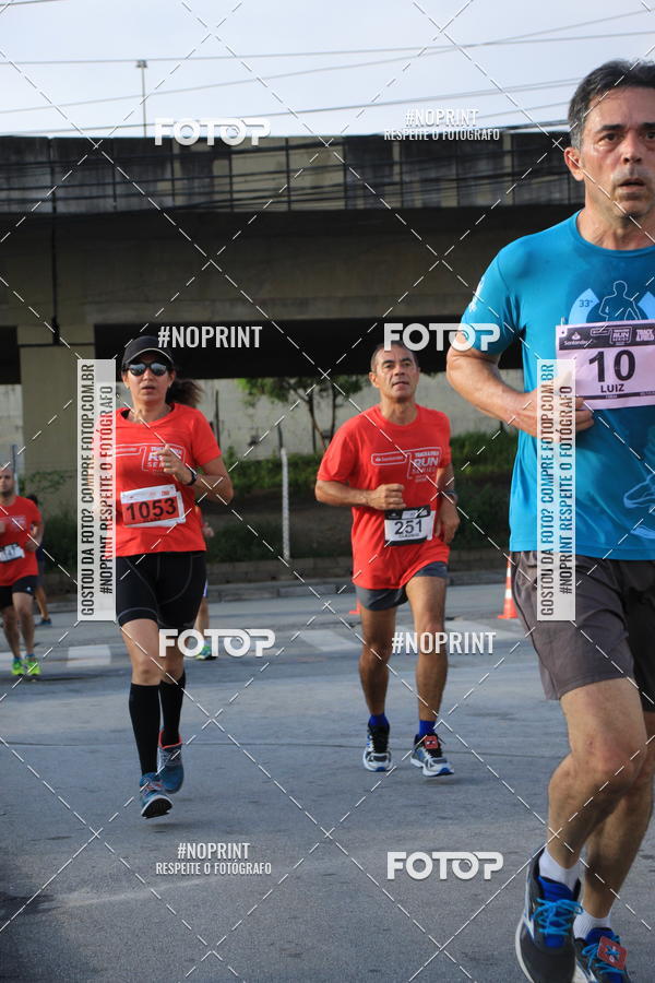 Buy your photos of the eventSantander Track & Field Run Series - Shopping Tambor on Fotop