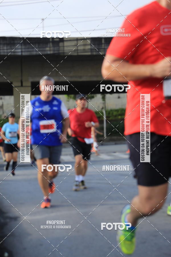 Buy your photos of the eventSantander Track & Field Run Series - Shopping Tambor on Fotop