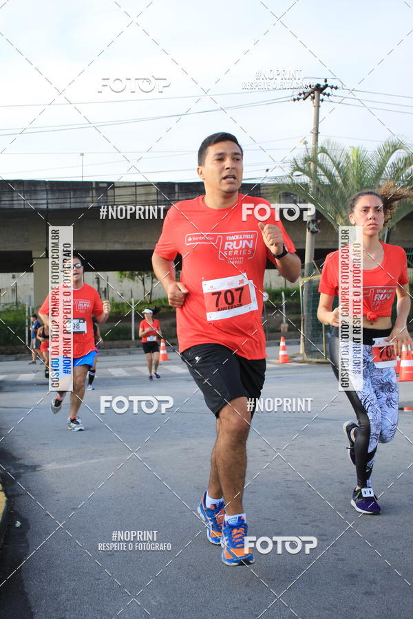 Buy your photos of the eventSantander Track & Field Run Series - Shopping Tambor on Fotop