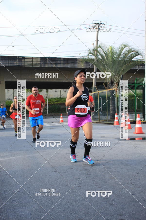 Buy your photos of the eventSantander Track & Field Run Series - Shopping Tambor on Fotop