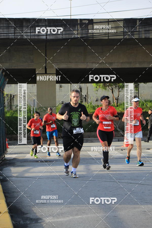 Buy your photos of the eventSantander Track & Field Run Series - Shopping Tambor on Fotop