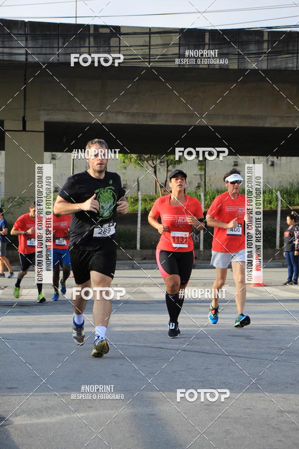 Buy your photos of the eventSantander Track & Field Run Series - Shopping Tambor on Fotop