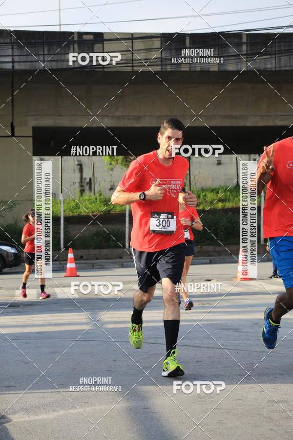 Buy your photos of the eventSantander Track & Field Run Series - Shopping Tambor on Fotop