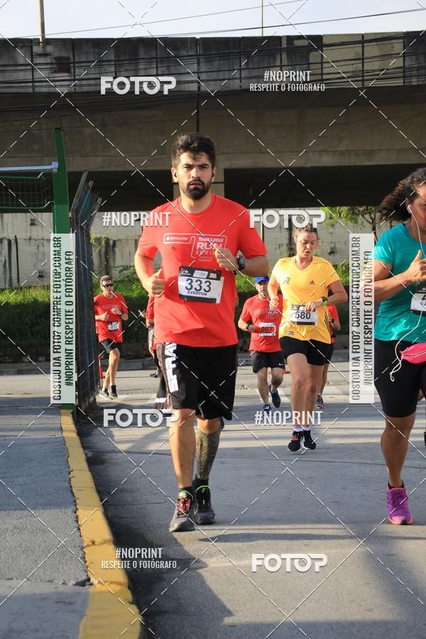 Buy your photos of the eventSantander Track & Field Run Series - Shopping Tambor on Fotop