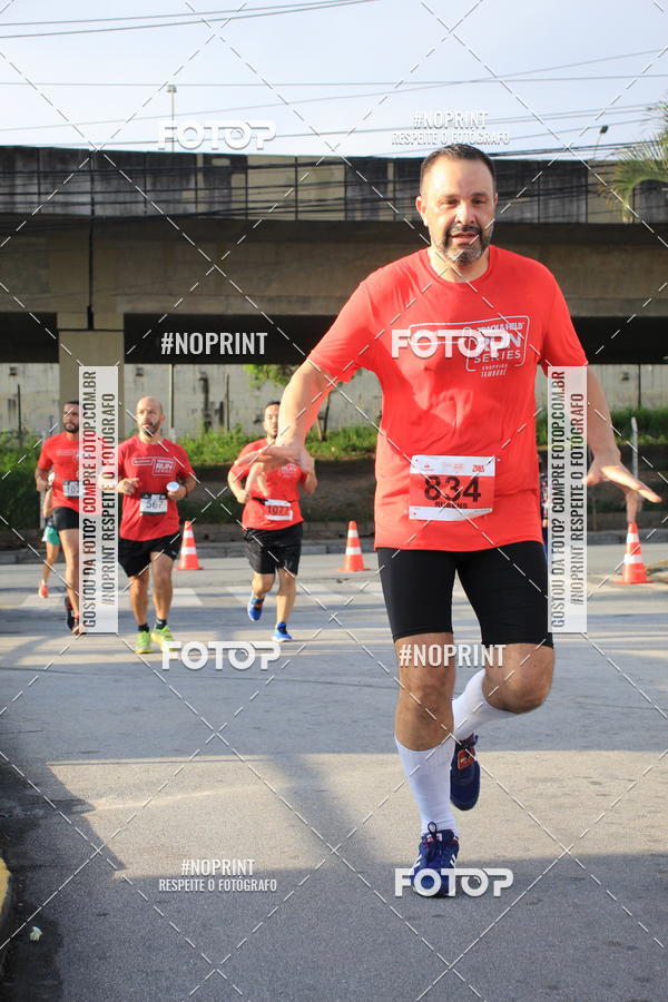 Buy your photos of the eventSantander Track & Field Run Series - Shopping Tambor on Fotop