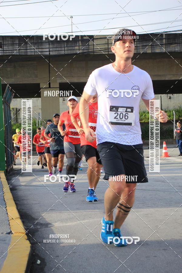 Buy your photos of the eventSantander Track & Field Run Series - Shopping Tambor on Fotop