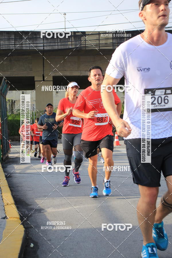 Buy your photos of the eventSantander Track & Field Run Series - Shopping Tambor on Fotop