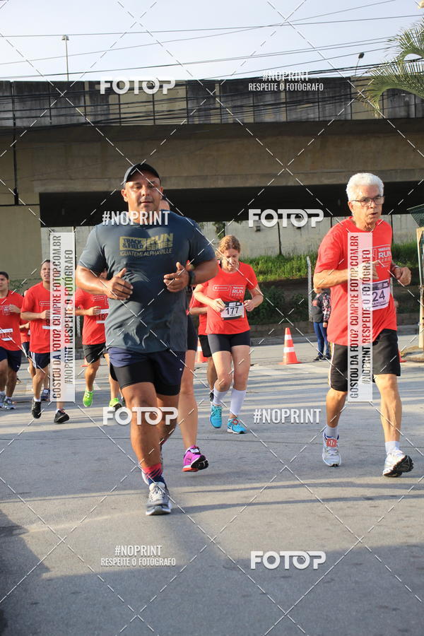 Buy your photos of the eventSantander Track & Field Run Series - Shopping Tambor on Fotop