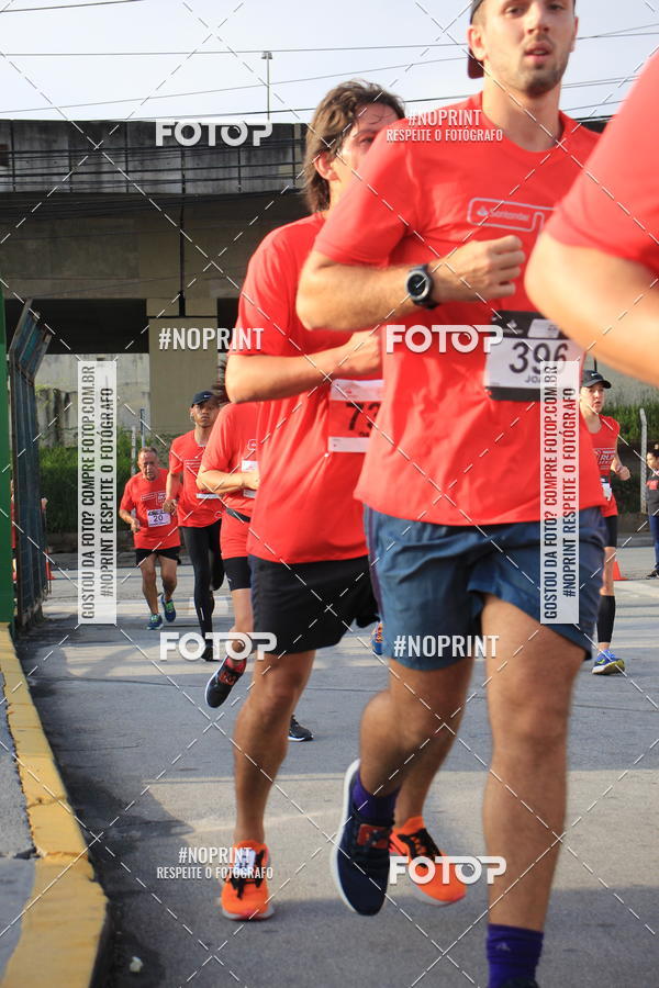 Buy your photos of the eventSantander Track & Field Run Series - Shopping Tambor on Fotop