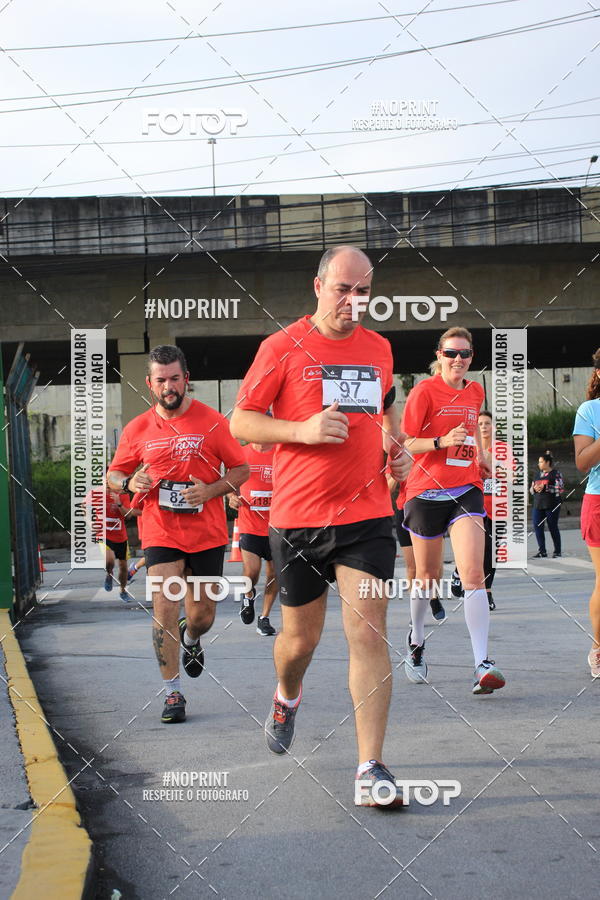 Buy your photos of the eventSantander Track & Field Run Series - Shopping Tambor on Fotop