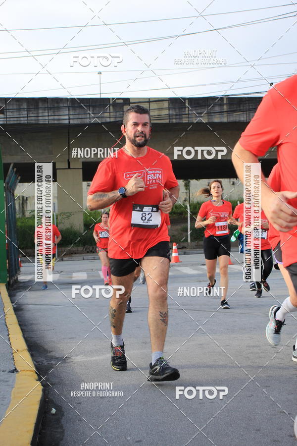 Buy your photos of the eventSantander Track & Field Run Series - Shopping Tambor on Fotop