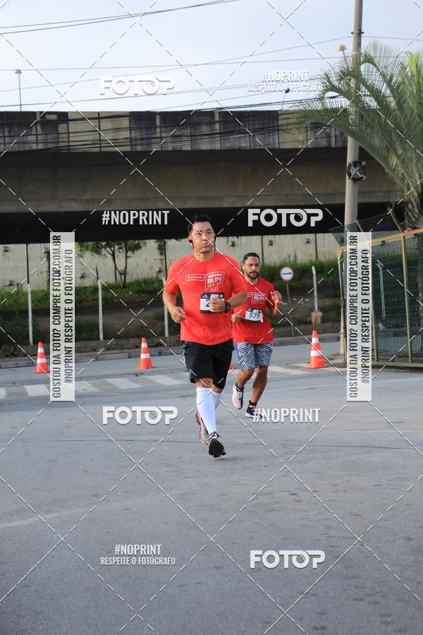 Buy your photos of the eventSantander Track & Field Run Series - Shopping Tambor on Fotop