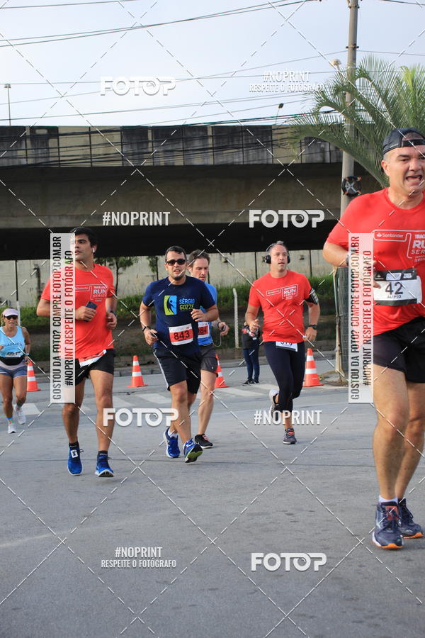 Buy your photos of the eventSantander Track & Field Run Series - Shopping Tambor on Fotop