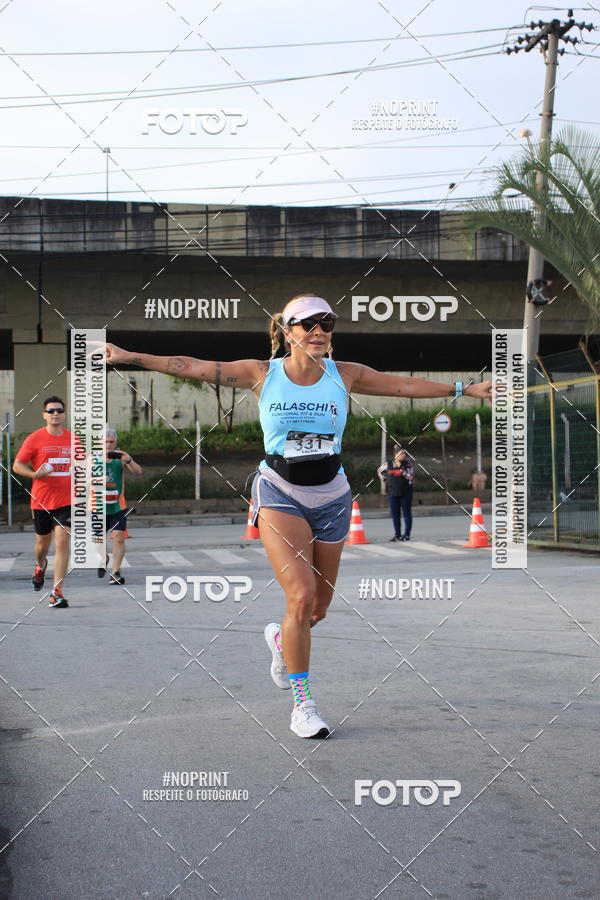 Buy your photos of the eventSantander Track & Field Run Series - Shopping Tambor on Fotop