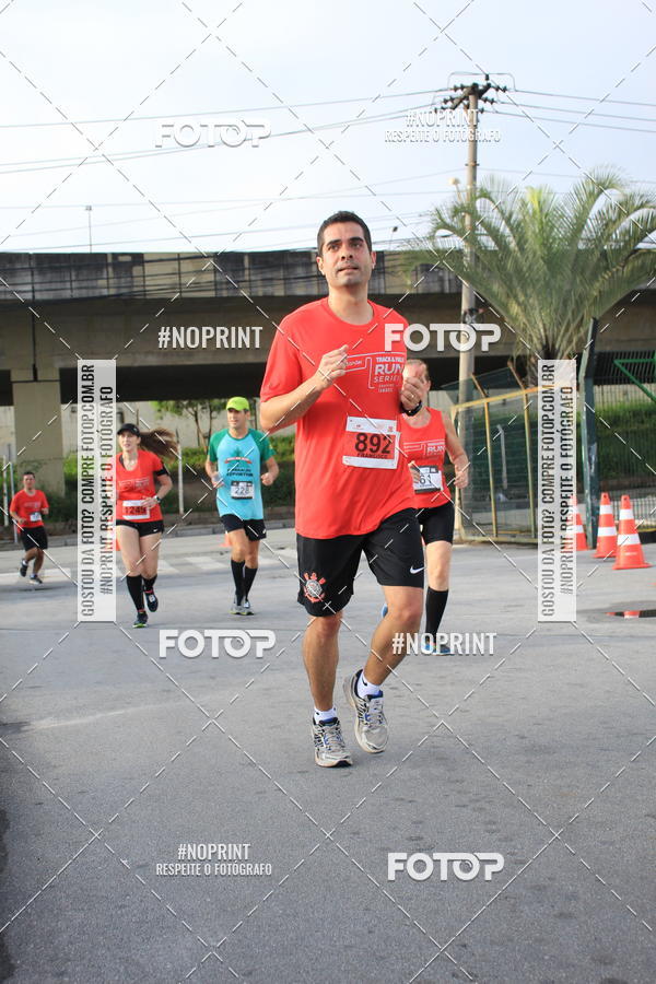 Buy your photos of the eventSantander Track & Field Run Series - Shopping Tambor on Fotop