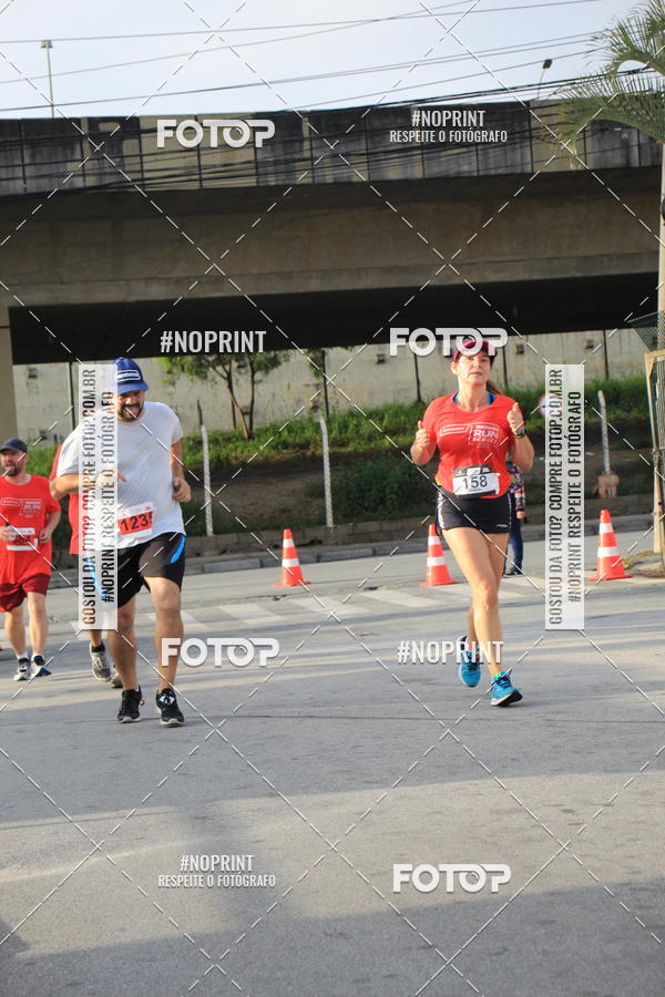 Buy your photos of the eventSantander Track & Field Run Series - Shopping Tambor on Fotop