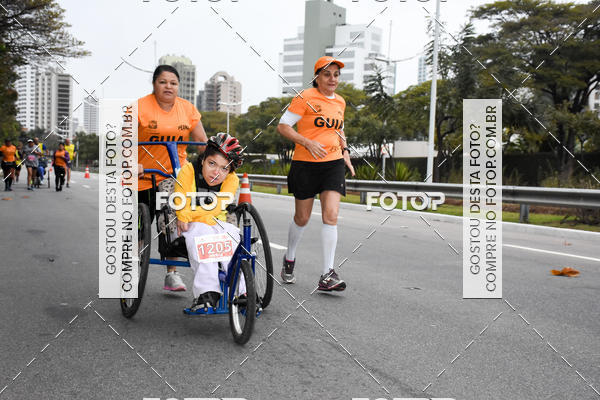 Buy your photos of the eventSantander Track & Field Run Series - Paineiras Shopping on Fotop