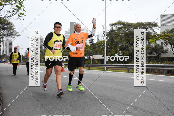 Buy your photos of the eventSantander Track & Field Run Series - Paineiras Shopping on Fotop