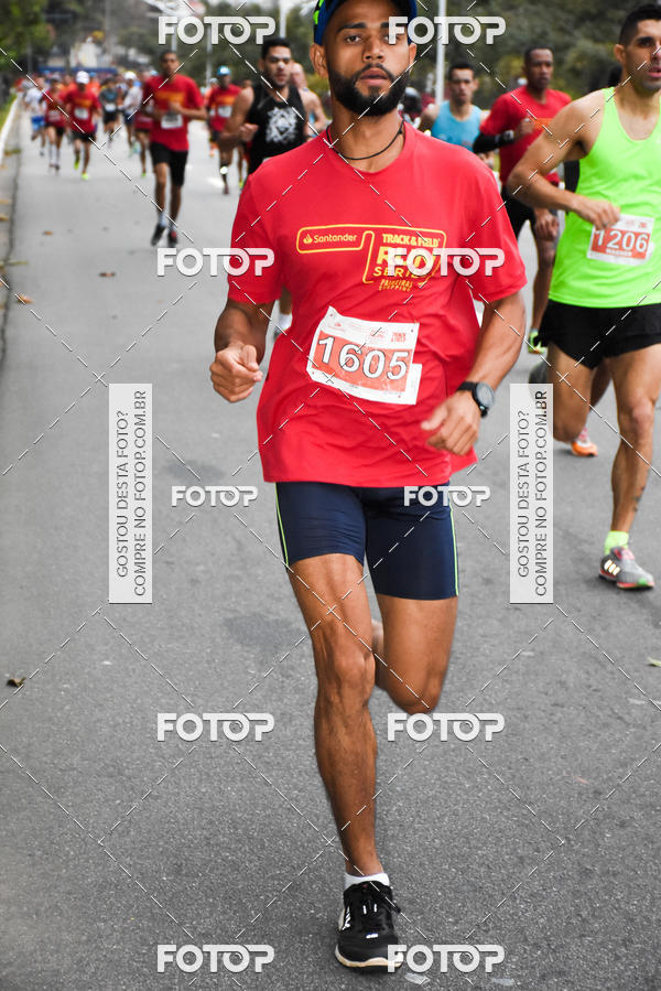 Buy your photos of the eventSantander Track & Field Run Series - Paineiras Shopping on Fotop