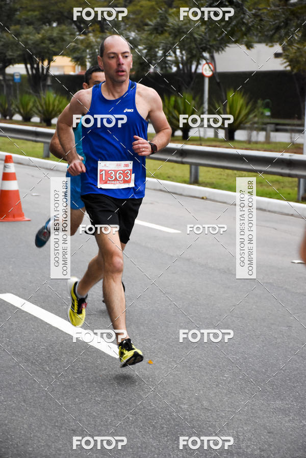 Buy your photos of the eventSantander Track & Field Run Series - Paineiras Shopping on Fotop
