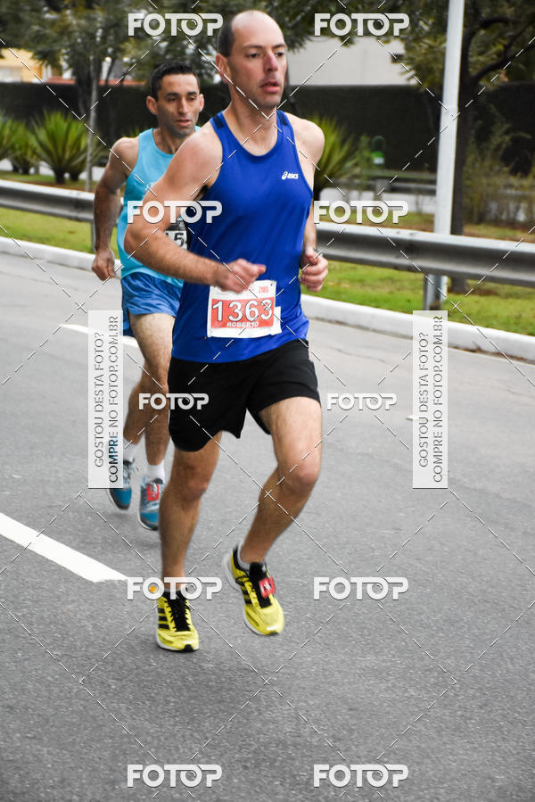 Buy your photos of the eventSantander Track & Field Run Series - Paineiras Shopping on Fotop