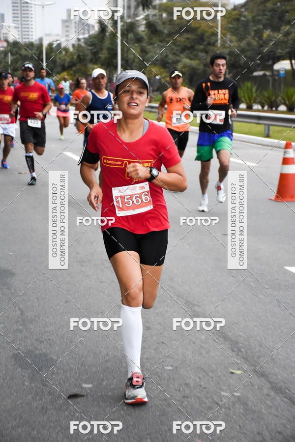 Buy your photos of the eventSantander Track & Field Run Series - Paineiras Shopping on Fotop