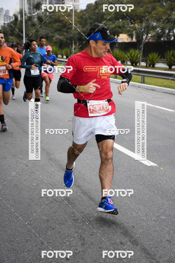 Buy your photos of the eventSantander Track & Field Run Series - Paineiras Shopping on Fotop