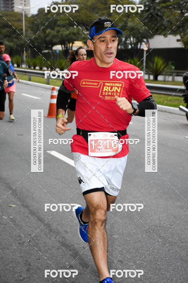Buy your photos of the eventSantander Track & Field Run Series - Paineiras Shopping on Fotop