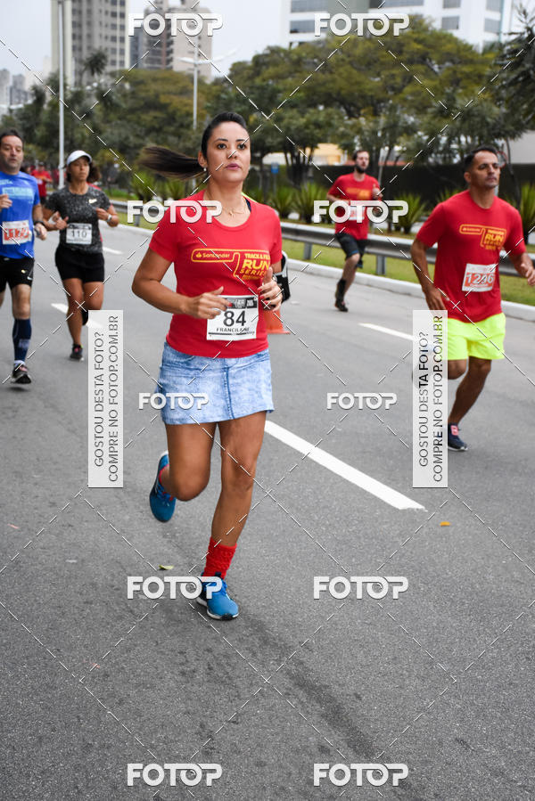 Buy your photos of the eventSantander Track & Field Run Series - Paineiras Shopping on Fotop