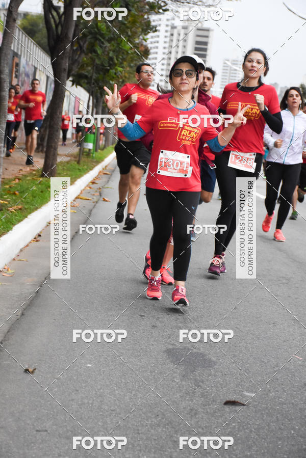 Buy your photos of the eventSantander Track & Field Run Series - Paineiras Shopping on Fotop