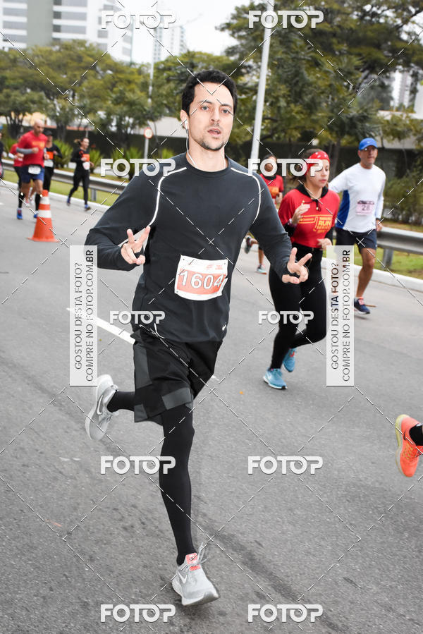 Buy your photos of the eventSantander Track & Field Run Series - Paineiras Shopping on Fotop