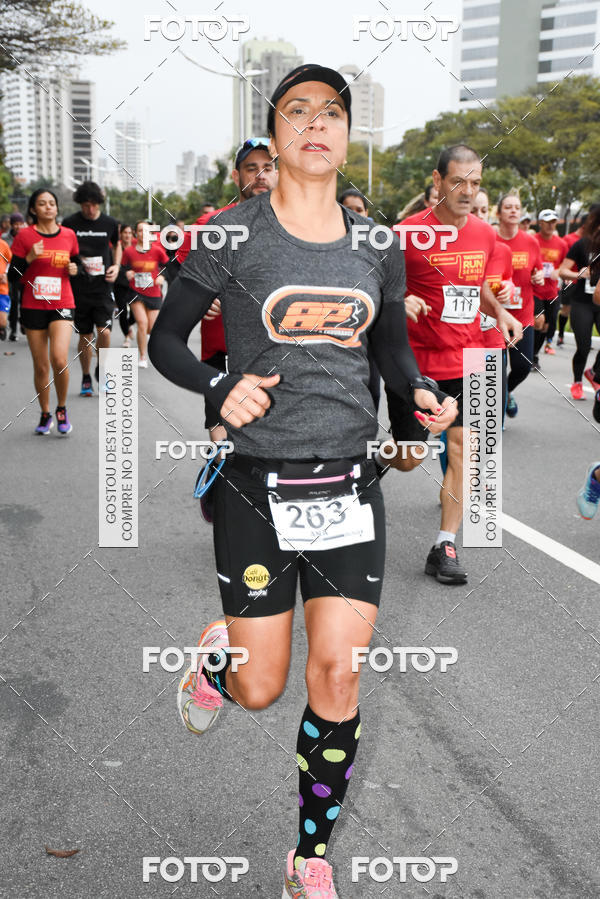 Buy your photos of the eventSantander Track & Field Run Series - Paineiras Shopping on Fotop