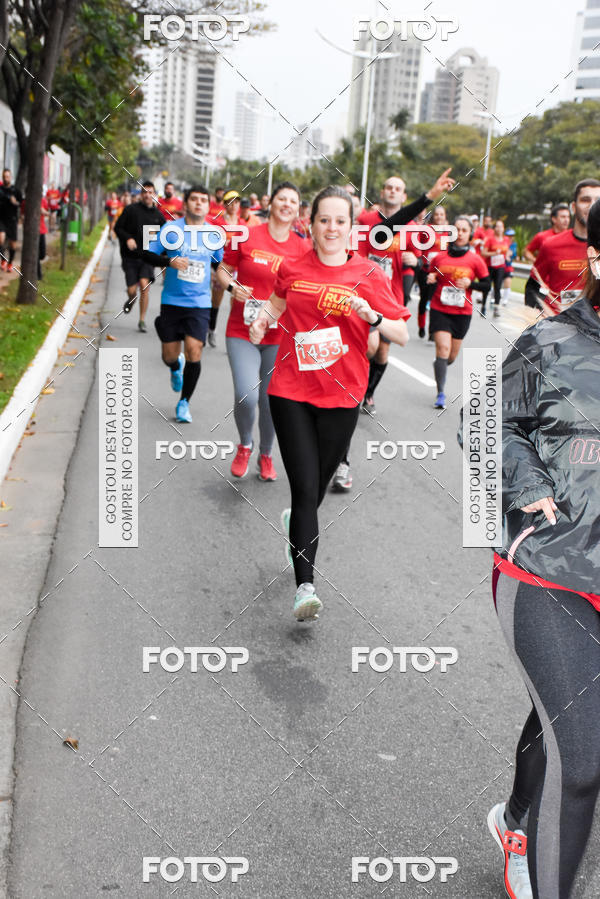 Buy your photos of the eventSantander Track & Field Run Series - Paineiras Shopping on Fotop