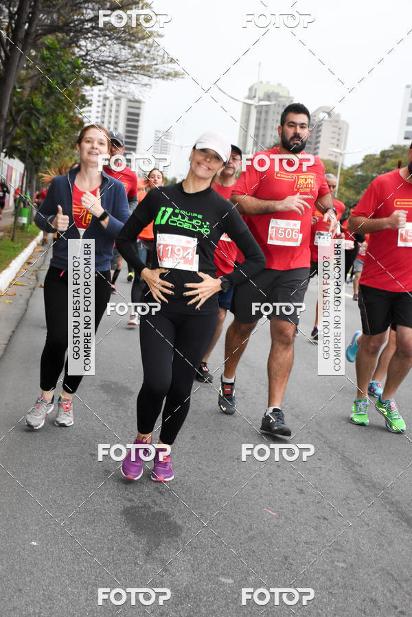 Buy your photos of the eventSantander Track & Field Run Series - Paineiras Shopping on Fotop
