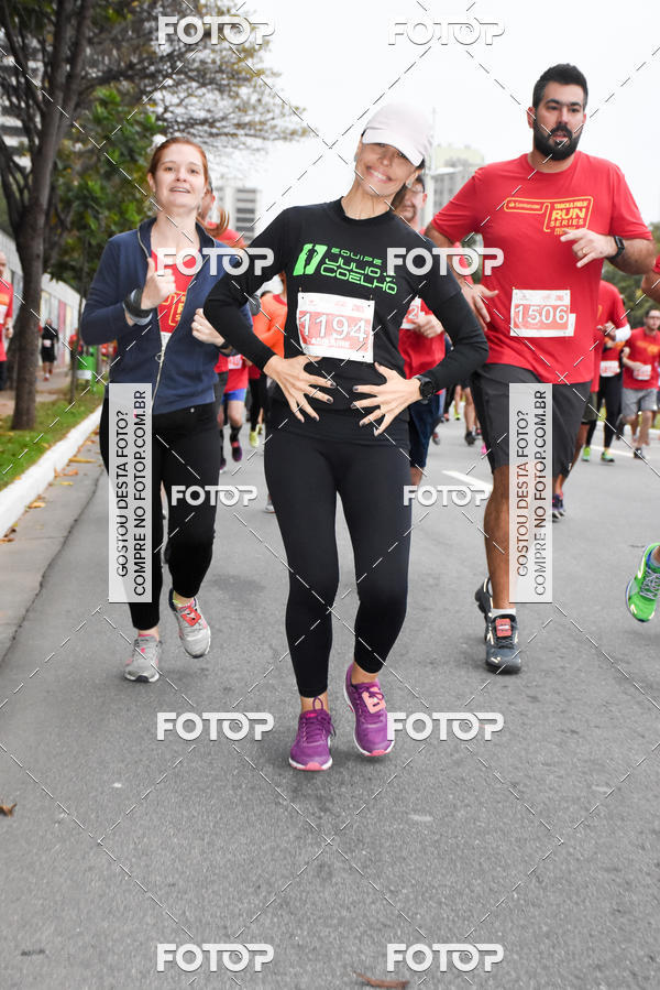 Buy your photos of the eventSantander Track & Field Run Series - Paineiras Shopping on Fotop