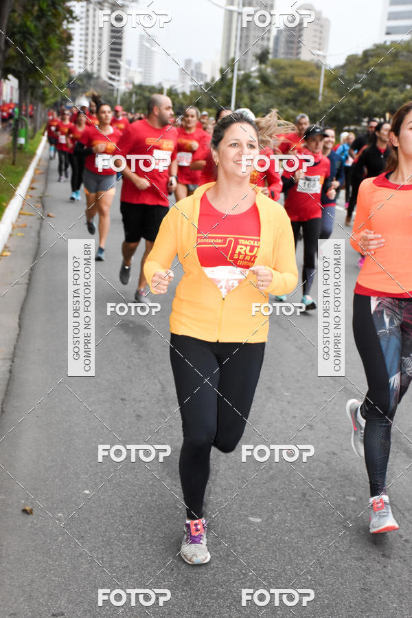 Buy your photos of the eventSantander Track & Field Run Series - Paineiras Shopping on Fotop