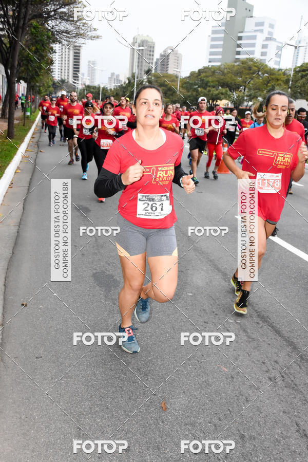 Buy your photos of the eventSantander Track & Field Run Series - Paineiras Shopping on Fotop