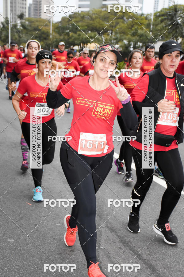 Buy your photos of the eventSantander Track & Field Run Series - Paineiras Shopping on Fotop