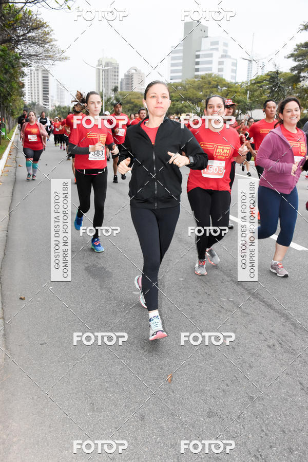Buy your photos of the eventSantander Track & Field Run Series - Paineiras Shopping on Fotop