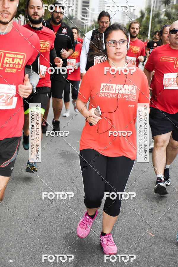 Buy your photos of the eventSantander Track & Field Run Series - Paineiras Shopping on Fotop