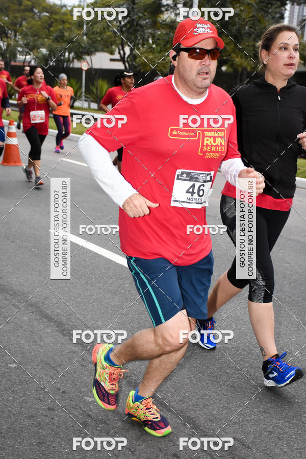 Buy your photos of the eventSantander Track & Field Run Series - Paineiras Shopping on Fotop