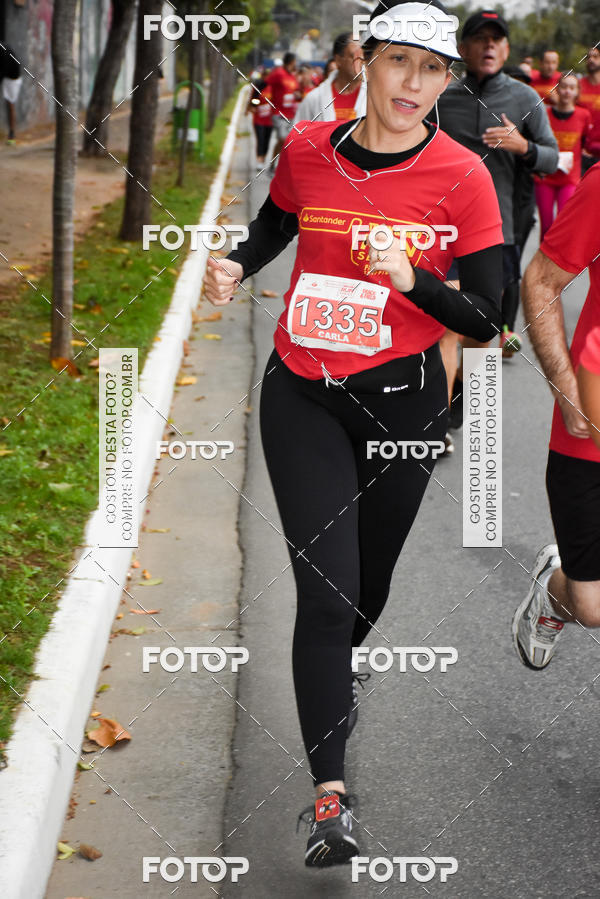 Buy your photos of the eventSantander Track & Field Run Series - Paineiras Shopping on Fotop
