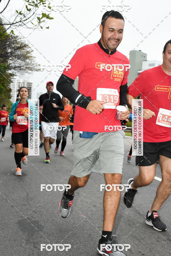 Buy your photos of the eventSantander Track & Field Run Series - Paineiras Shopping on Fotop