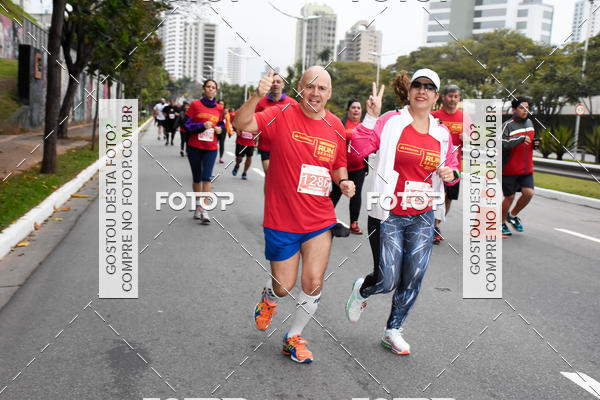 Buy your photos of the eventSantander Track & Field Run Series - Paineiras Shopping on Fotop