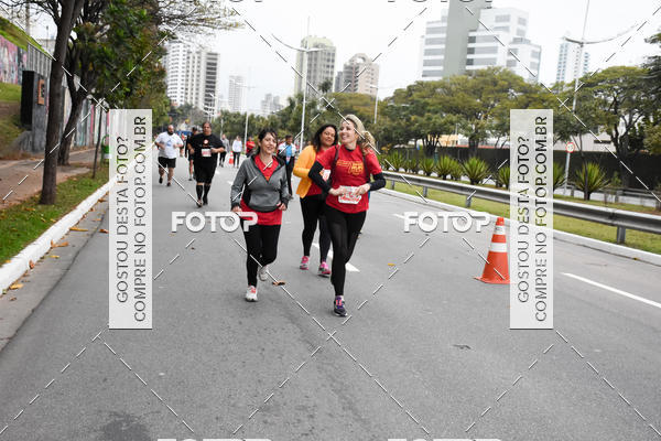 Buy your photos of the eventSantander Track & Field Run Series - Paineiras Shopping on Fotop