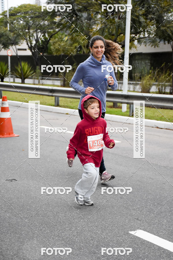 Buy your photos of the eventSantander Track & Field Run Series - Paineiras Shopping on Fotop
