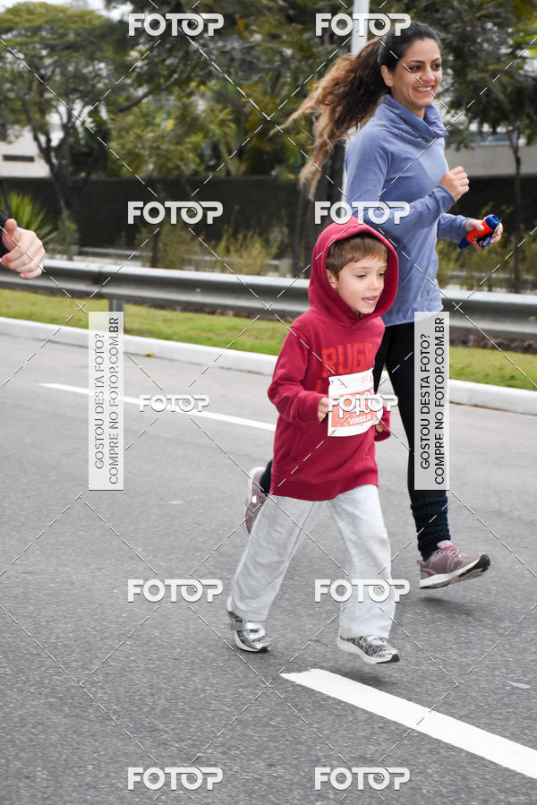 Buy your photos of the eventSantander Track & Field Run Series - Paineiras Shopping on Fotop