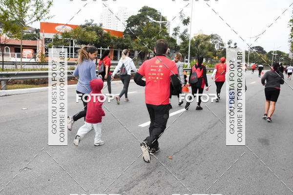 Buy your photos of the eventSantander Track & Field Run Series - Paineiras Shopping on Fotop