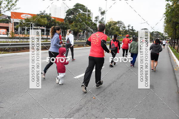 Buy your photos of the eventSantander Track & Field Run Series - Paineiras Shopping on Fotop